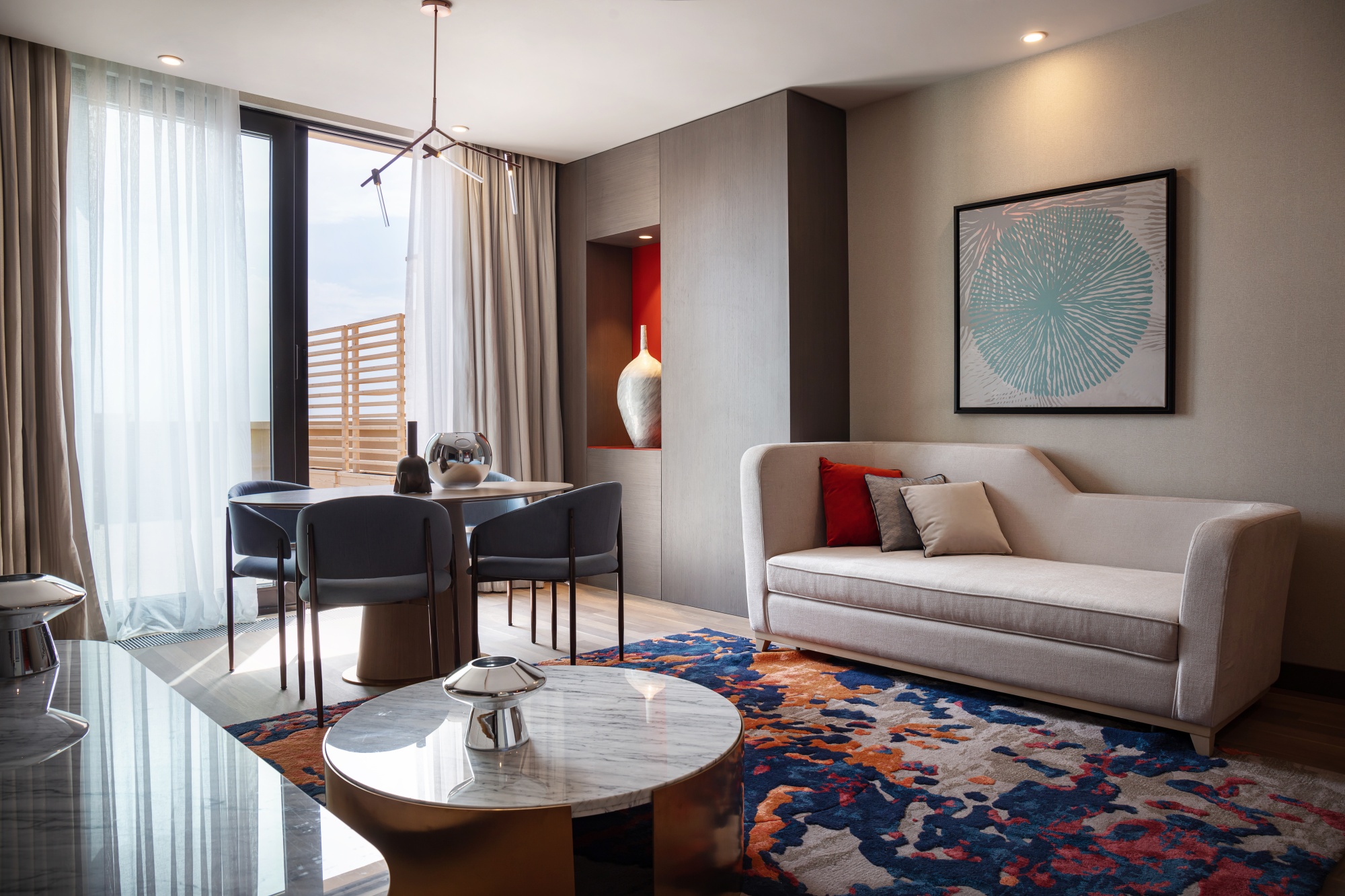 Үлкен кеудесі бар XL қыздар